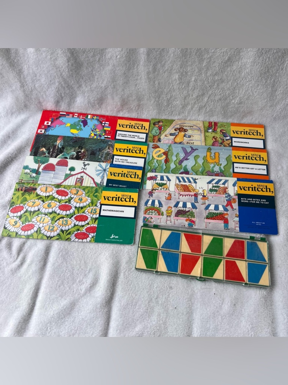 Mini Veritech Puzzle Game & Books x7